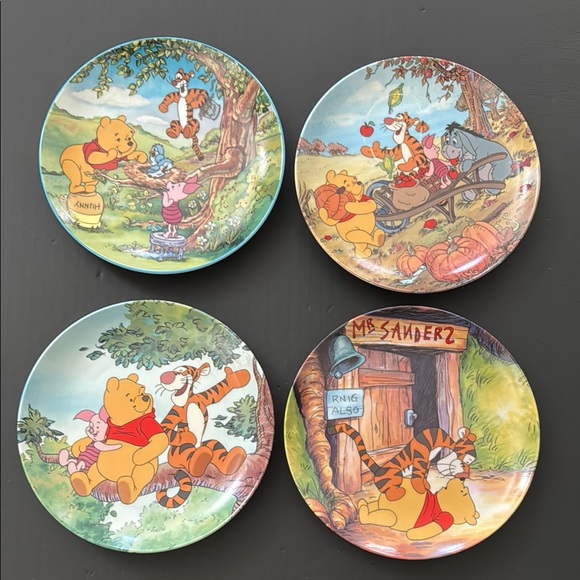 Disney Other - Winnie the Pooh Bradford Exchange Collectible Plates